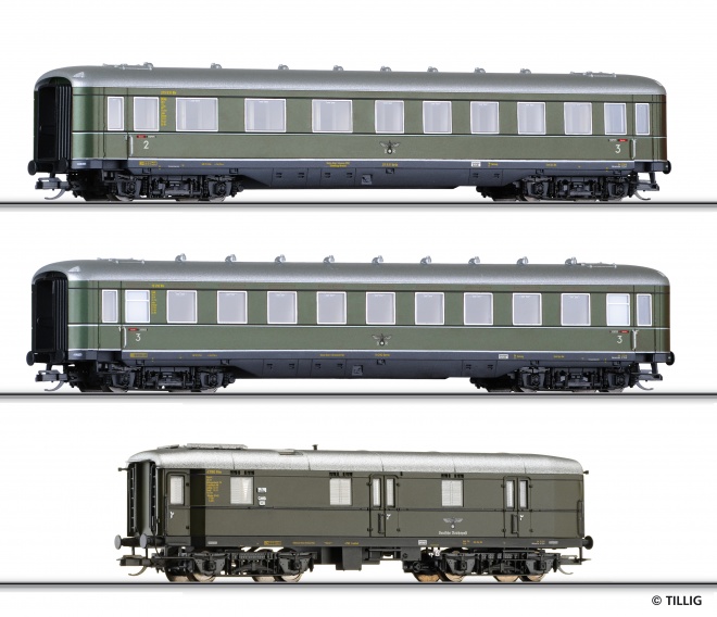 Set of 3 Express train Passenger cars<br /><a href='images/pictures/Tillig/01617-Set_HM.jpg' target='_blank'>Full size image</a>